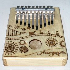 KMKr-2-NAT-NEW Escudo Калимба, резонаторная, 10 язычков, трапеция, Мозеръ                                                                                                           